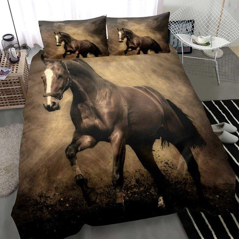 Fine Horse Bedding Set Black Horse Running To Find Freedom Nature