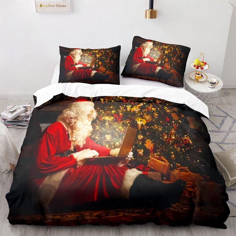 Merry Christmas Santa Claus Work With Laptop Quilt Bed Sets Funny Decor
