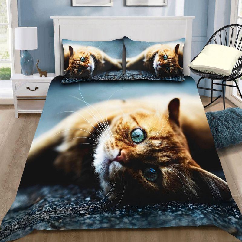 Blue Eyes Cat Lying On Road Bedding Set Cat Lover Gift Cat Owner Gift