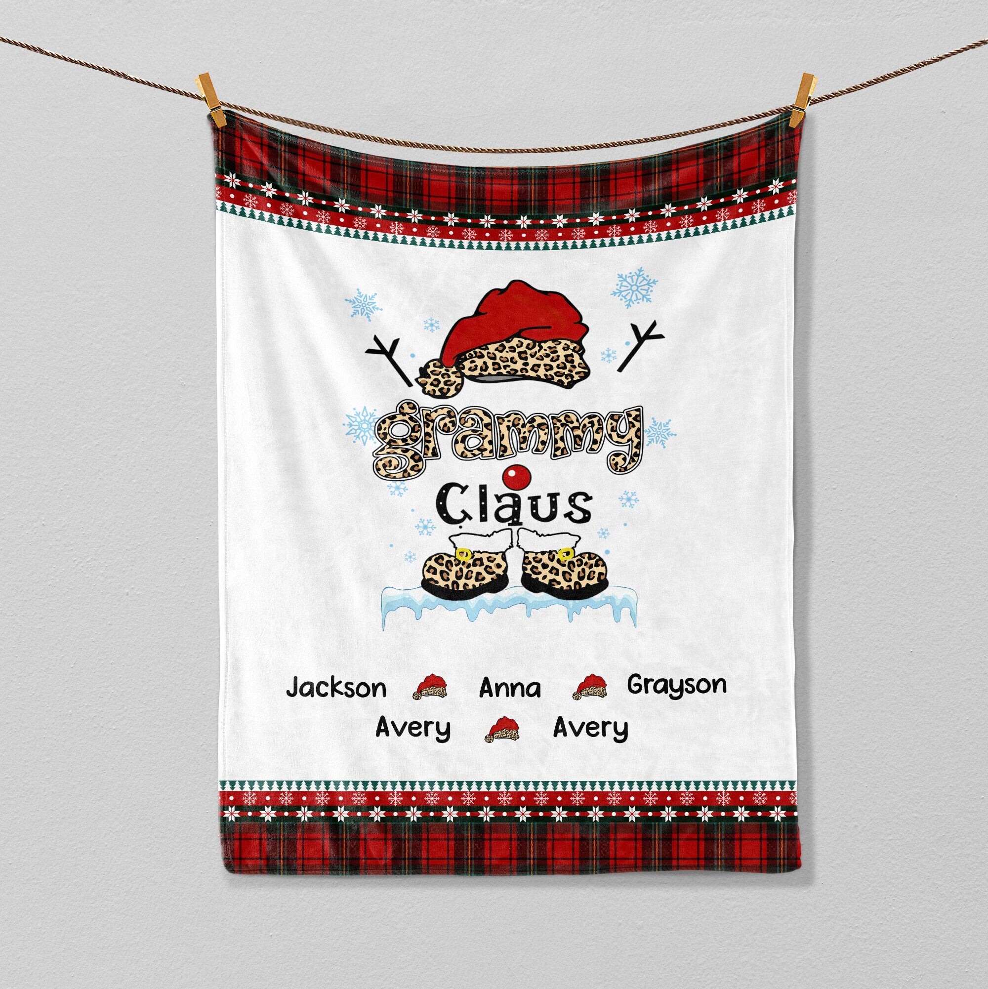 Petmytshirt Christmas Grandma Blanket Nana Claus Blanket Custom Kid's Name Soft Cozy Sherpa Fleece Throw Blanket Gift for Grandma Mom