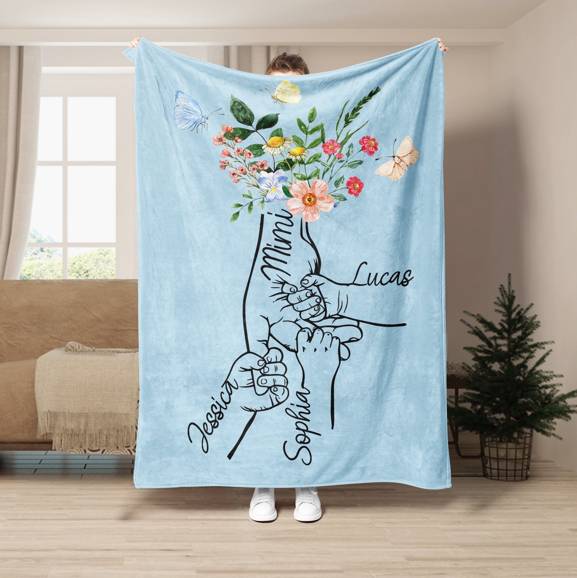 Petmytshirt Grandma Blanket Grandma Holding Kids Hands Blanket Custom Name Gift for Grandma Mom