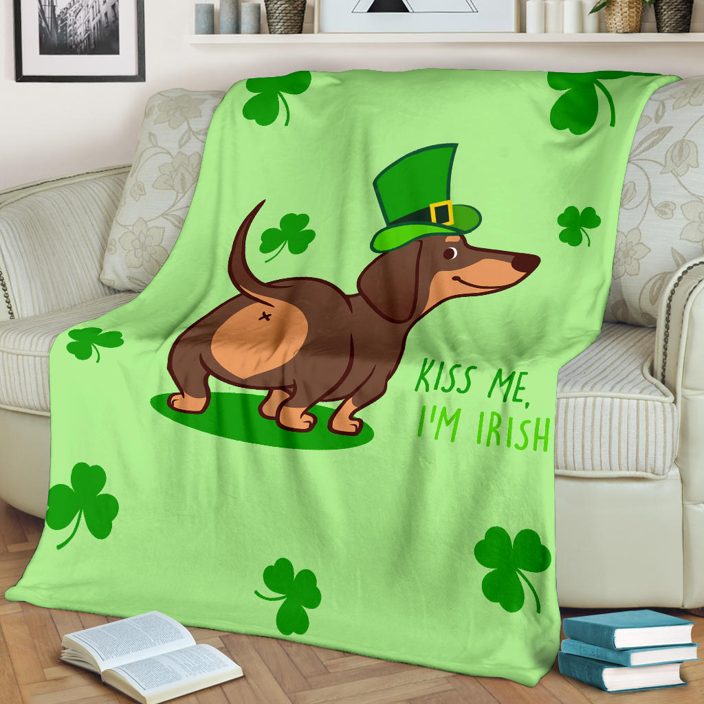 Dachshund Blanket Dachshund Kiss Me I Am Irish Funny For Patrick Day Sherpa Fleece Blanket Soft Cozy Plush Throw Blanket