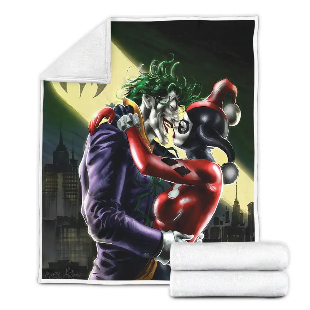 Joker Kissing Harley Quinn Batman Signs Fleece Blanket Perfect 