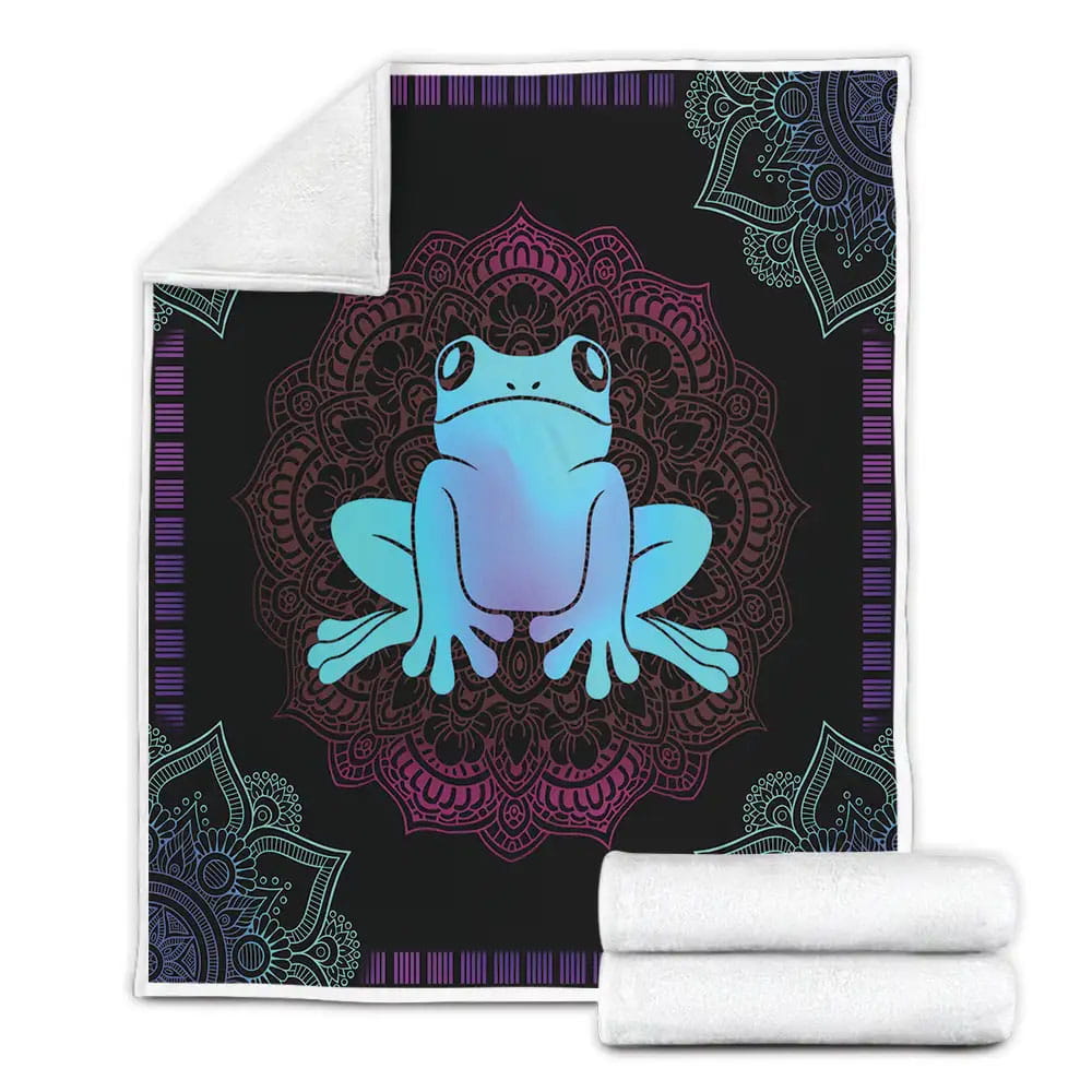 Frog Light Color Fleece Blanket Gift For Birthday Halloween Christmas Thanksgiving