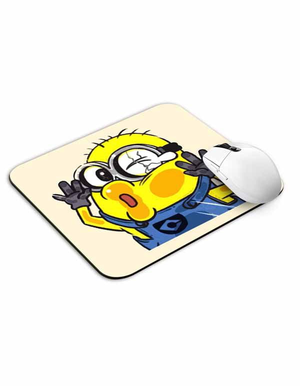 Allleftout Minion Kissing Mouse Pad