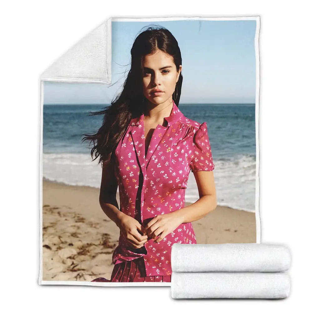 Selena Gomez At The Coast Fleece Blanket Gift For Birthday Halloween Christmas Thanksgiving