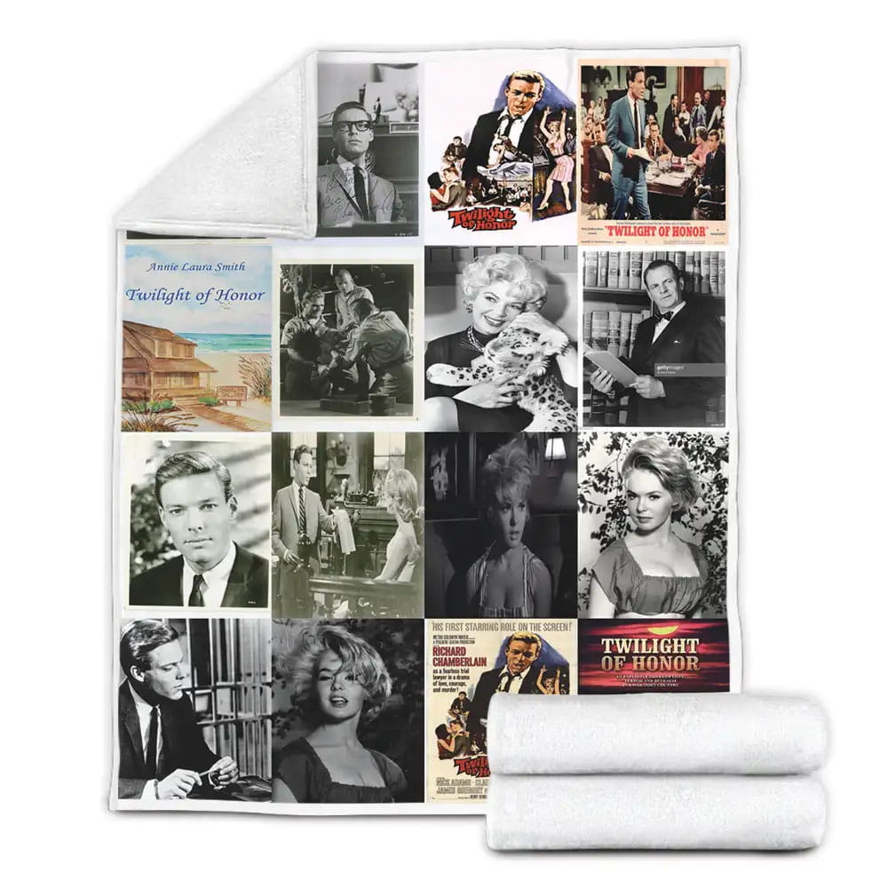 Twilight Of Honor Fleece Blanket Gift For Besties