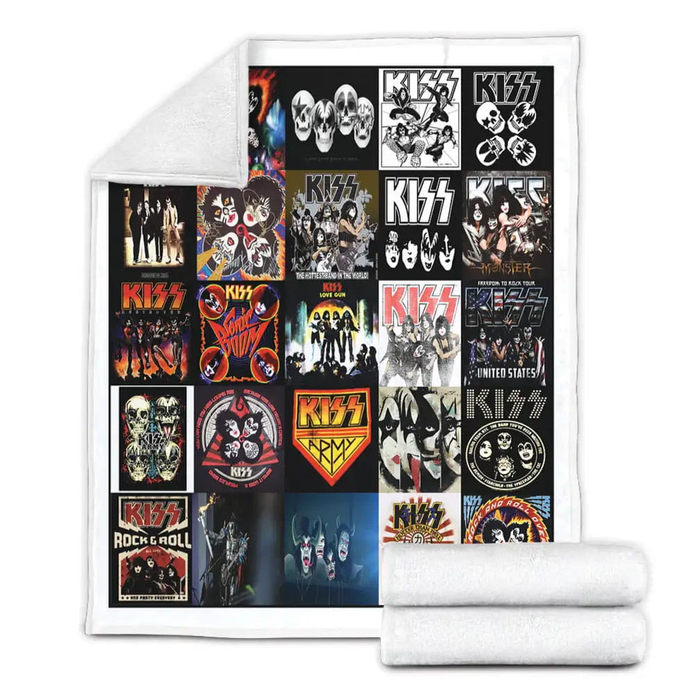 Kiss T-Shirt Fleece Blanket Gift For Wife Husband