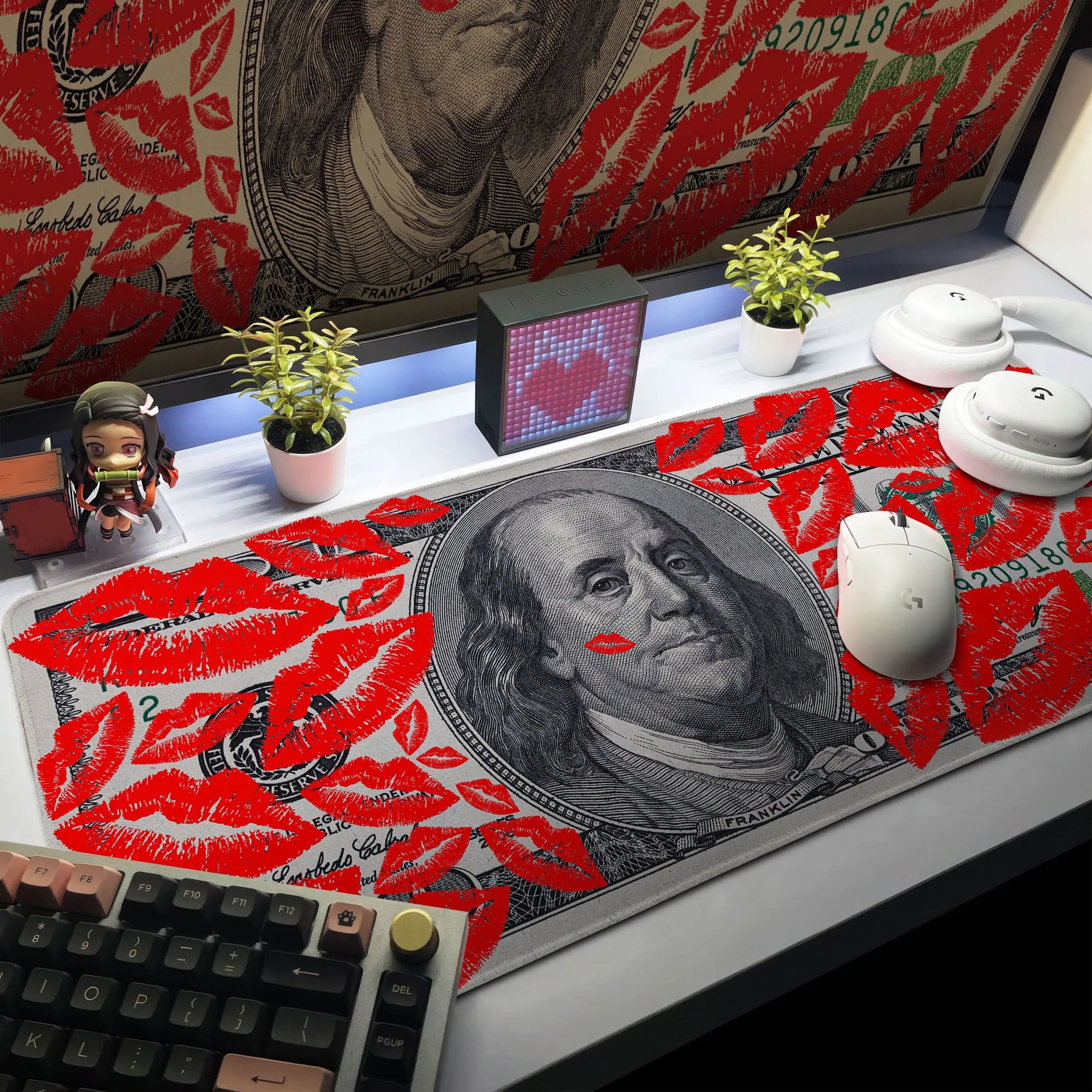 Allleftout Kissed 100 Dollar Desk Mat, Stylish Benjamin Franklin Mouse Pad