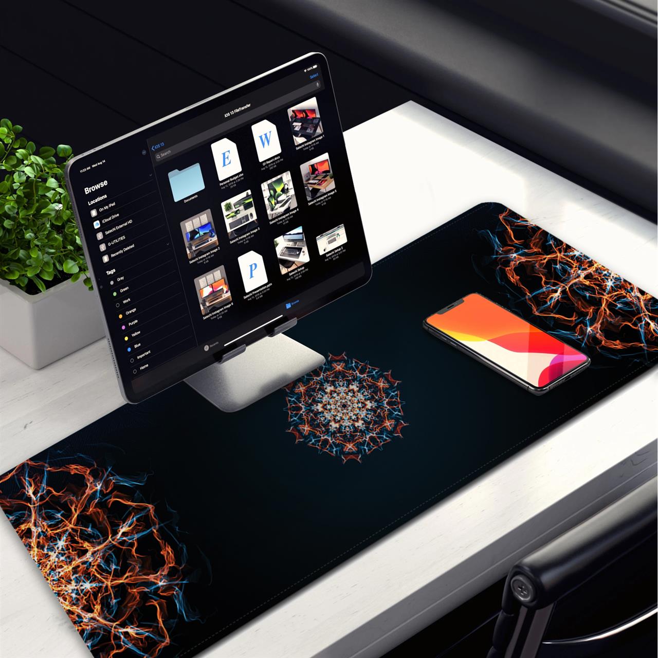 Allleftout Spark Desk Pad