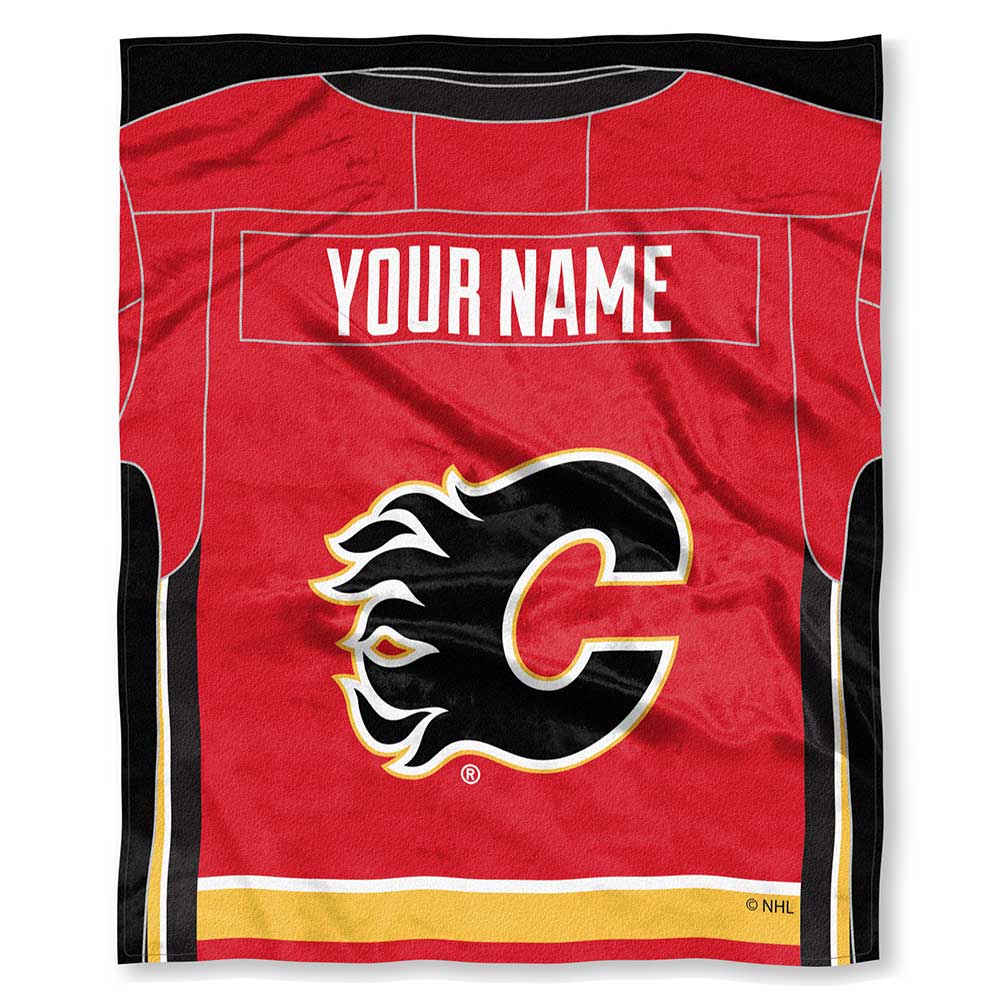 NHL Calgary Fl ey onalizilk Touch Throw Blanket
