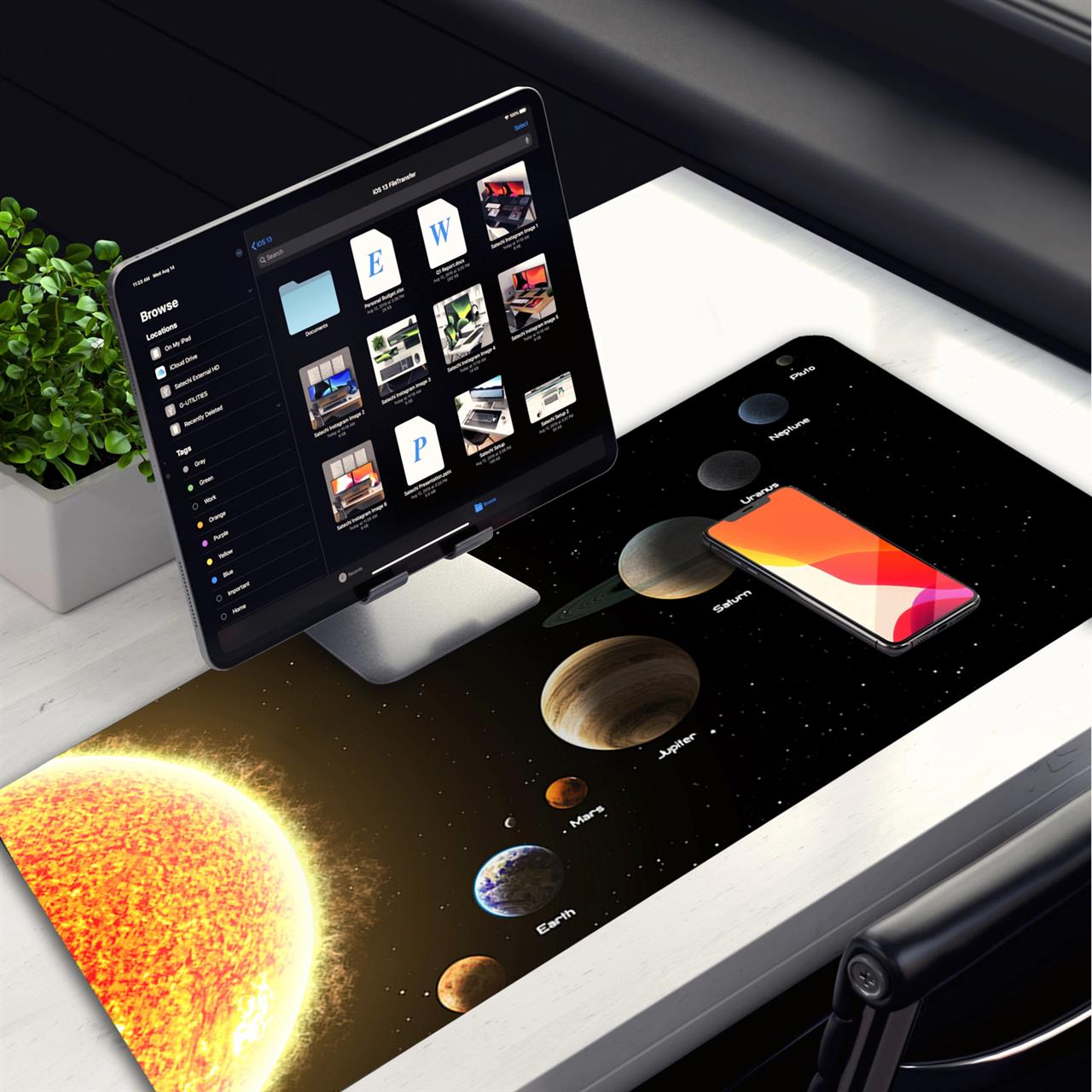 Allleftout Planet Desk Pad