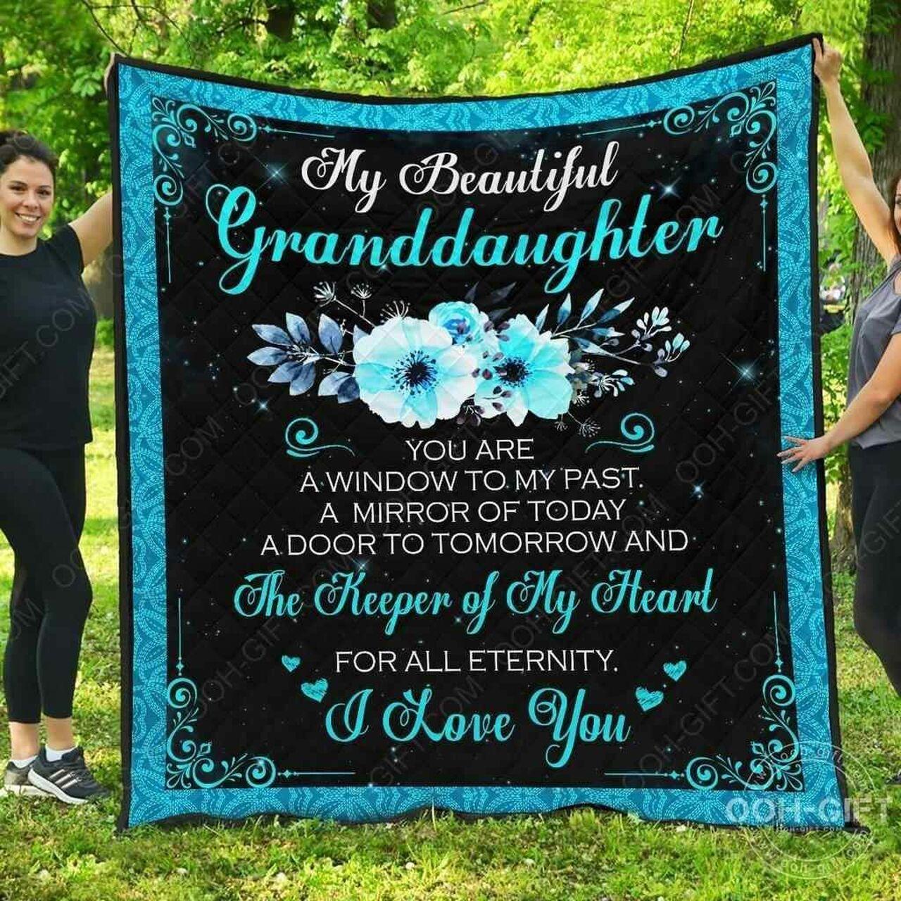 Granddaughter My Beautiful Granddaughter The Keeper Of My Heart Blanket Th0807 Quilt