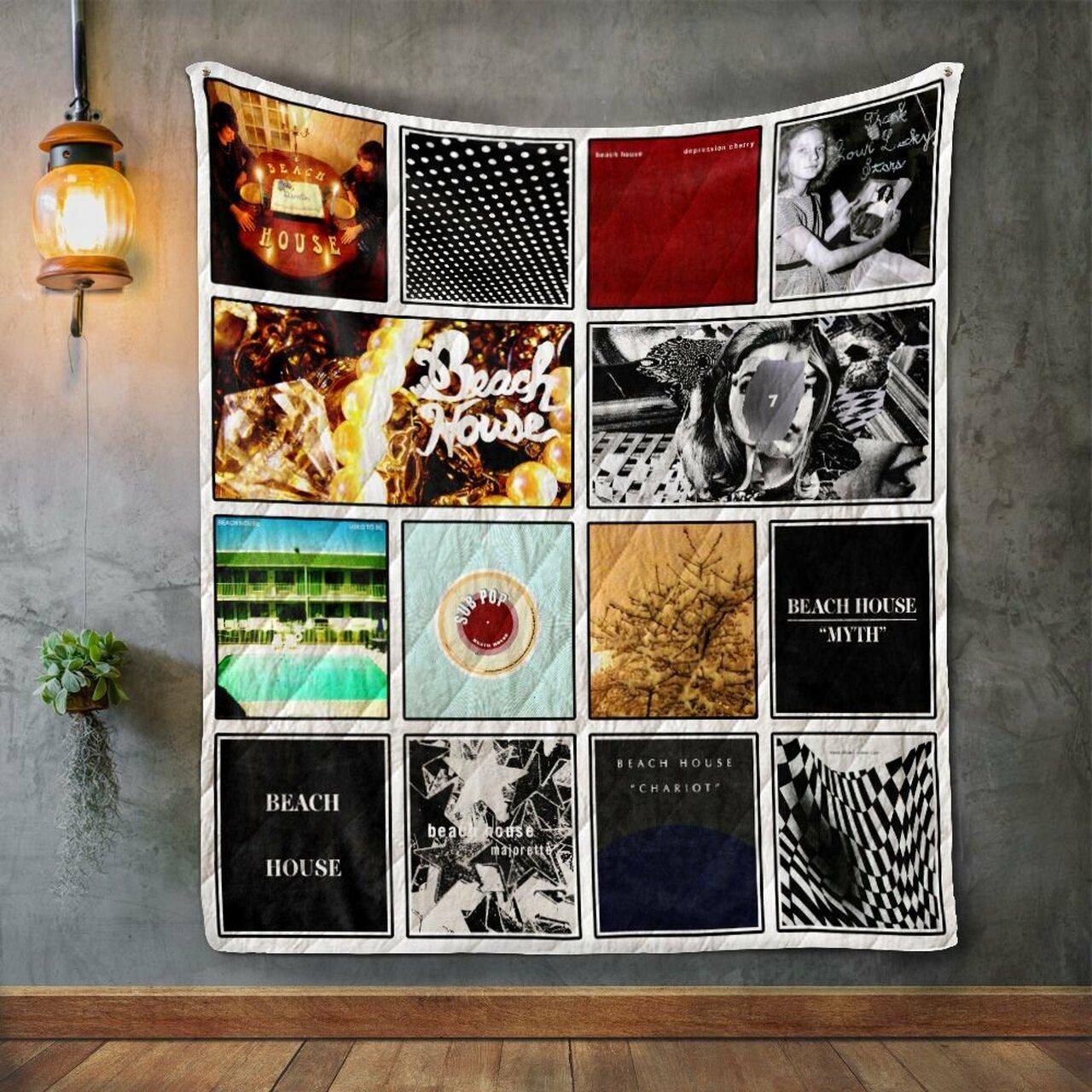 Beach e Album Co Quilt Blanket
