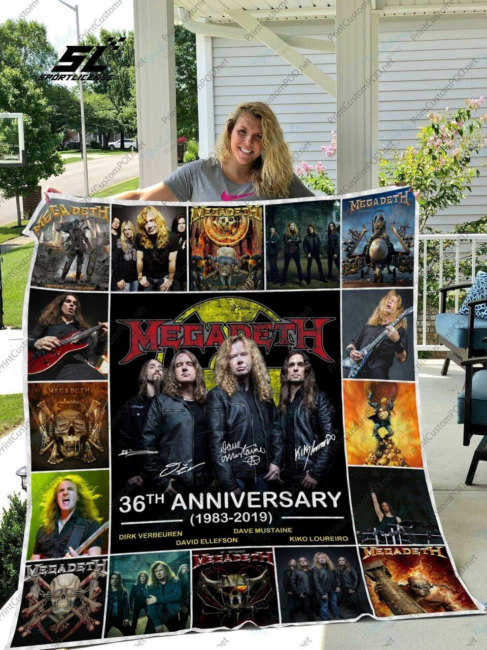 H Megadeth Quilt Blanket 17