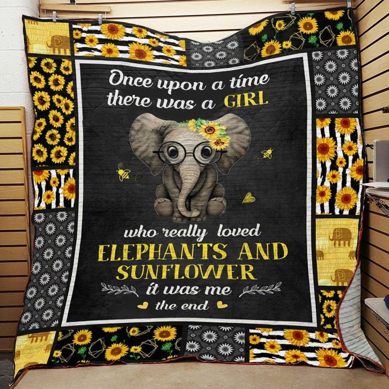 There A Girl Who Really Loved Eleph Aunflower Quilt Blanket Greattomized Blanket G For Birthday C Thgiving