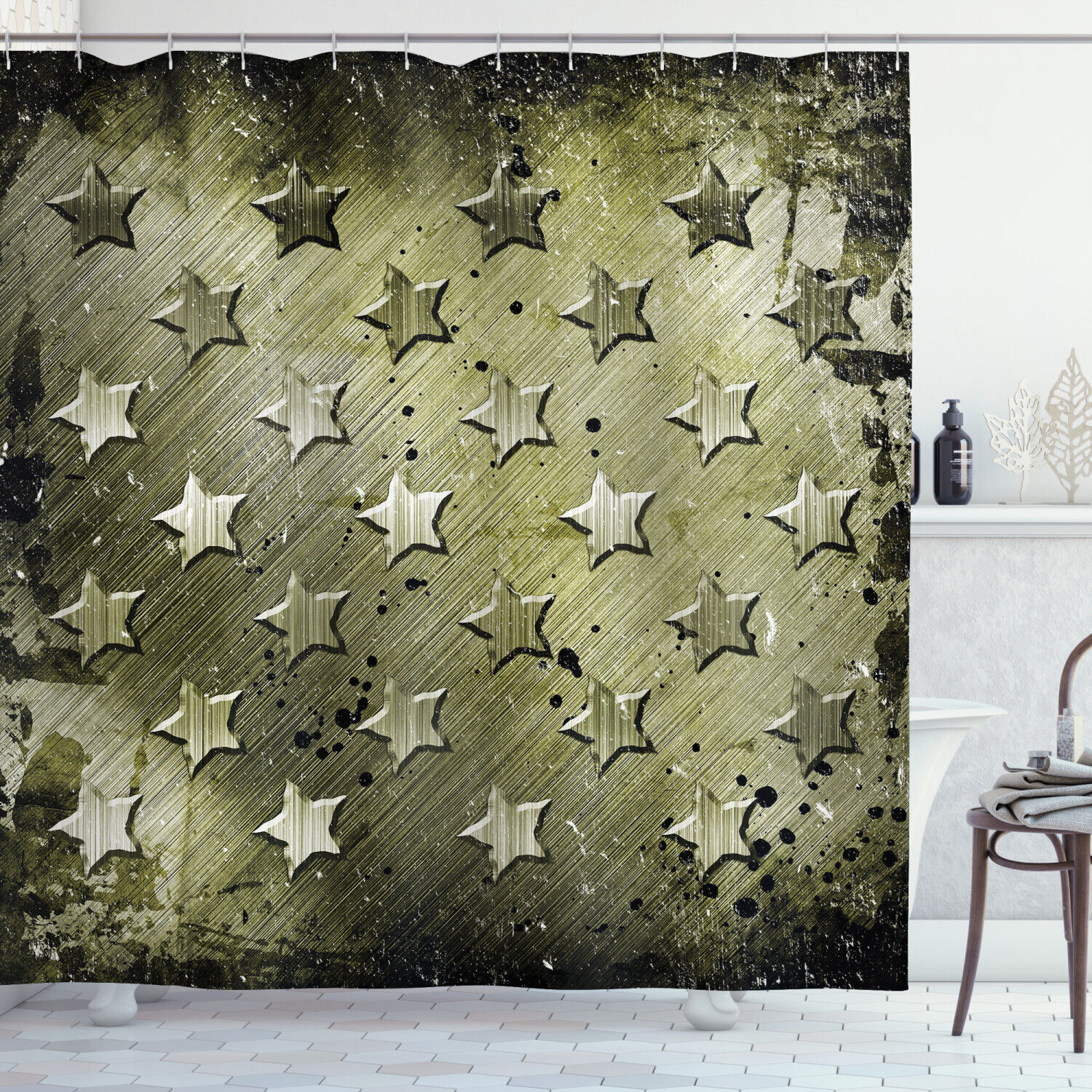 Grunge Effect American Flag Stars Print Shower Curtain For A Rustic Bathroom Decor