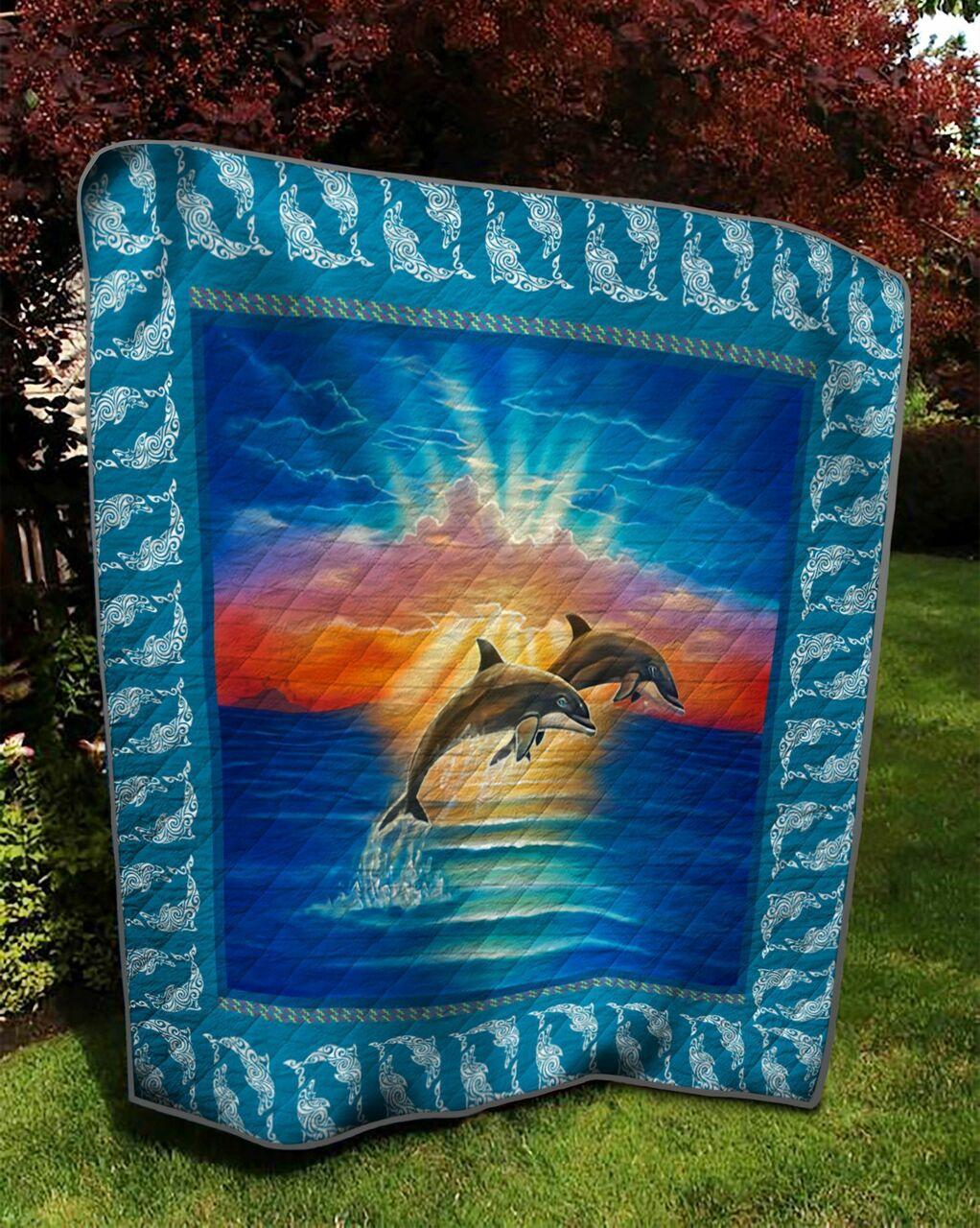 Dolphing Td10110756 Quilt Blanket