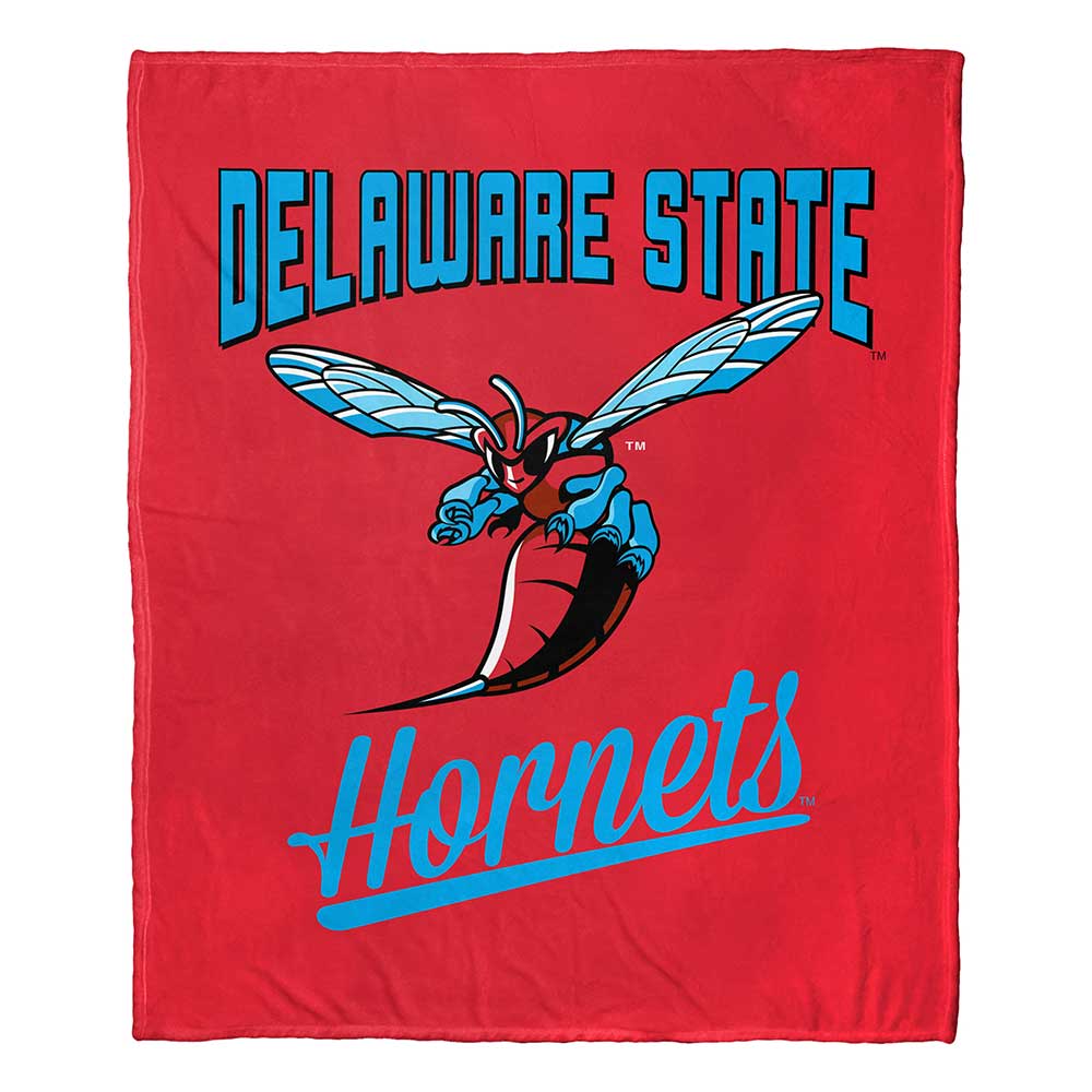 NCAA Delawatate Hor Alumilk Touch Throw Blanket