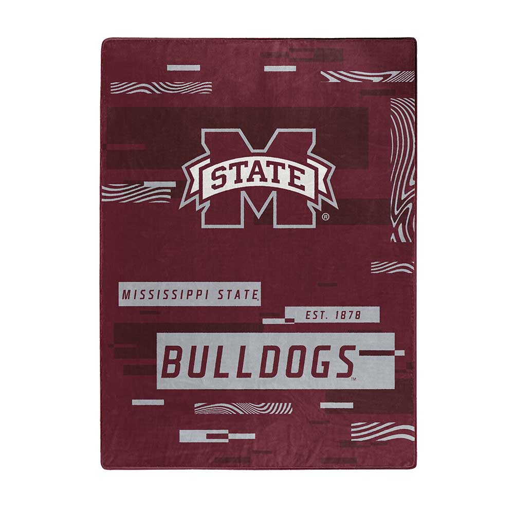 NCAA Digitizeiptate Bullchel Throw Blanket