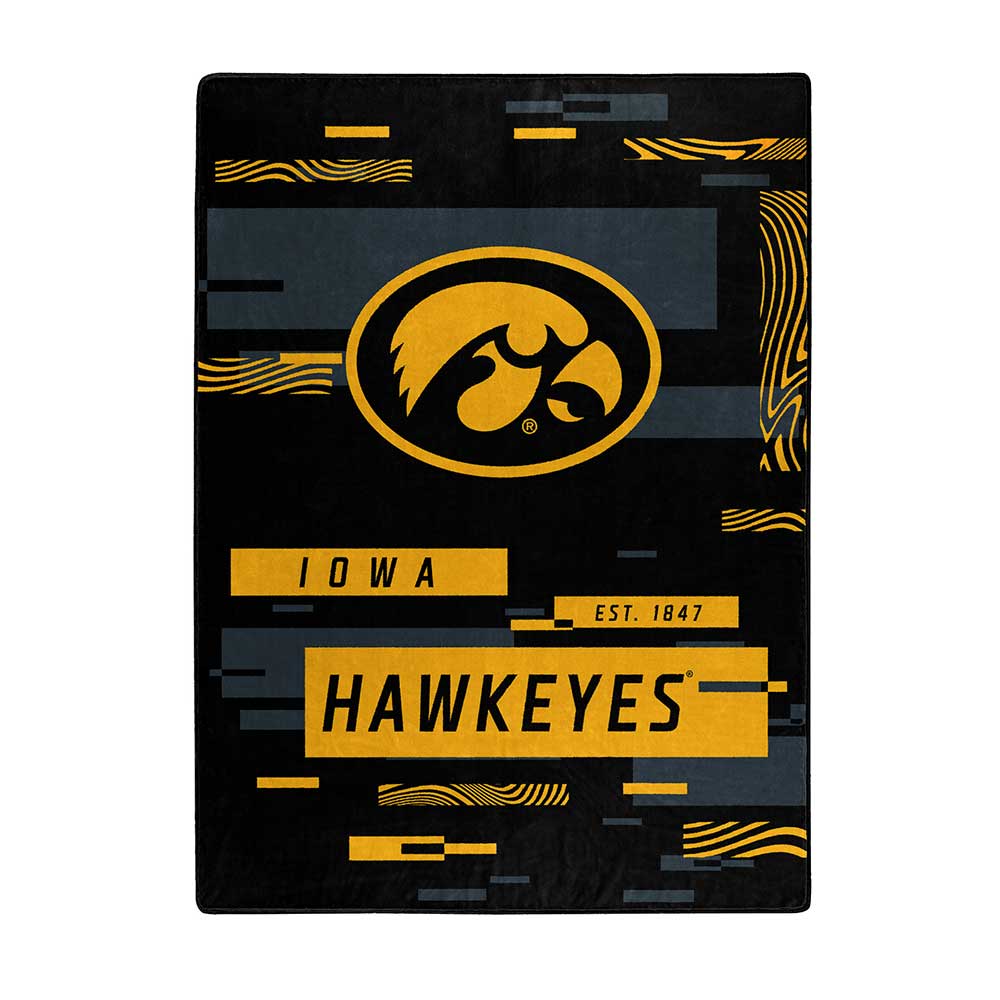 NCAA Digitize Iowa Hawkchel Throw Blanket