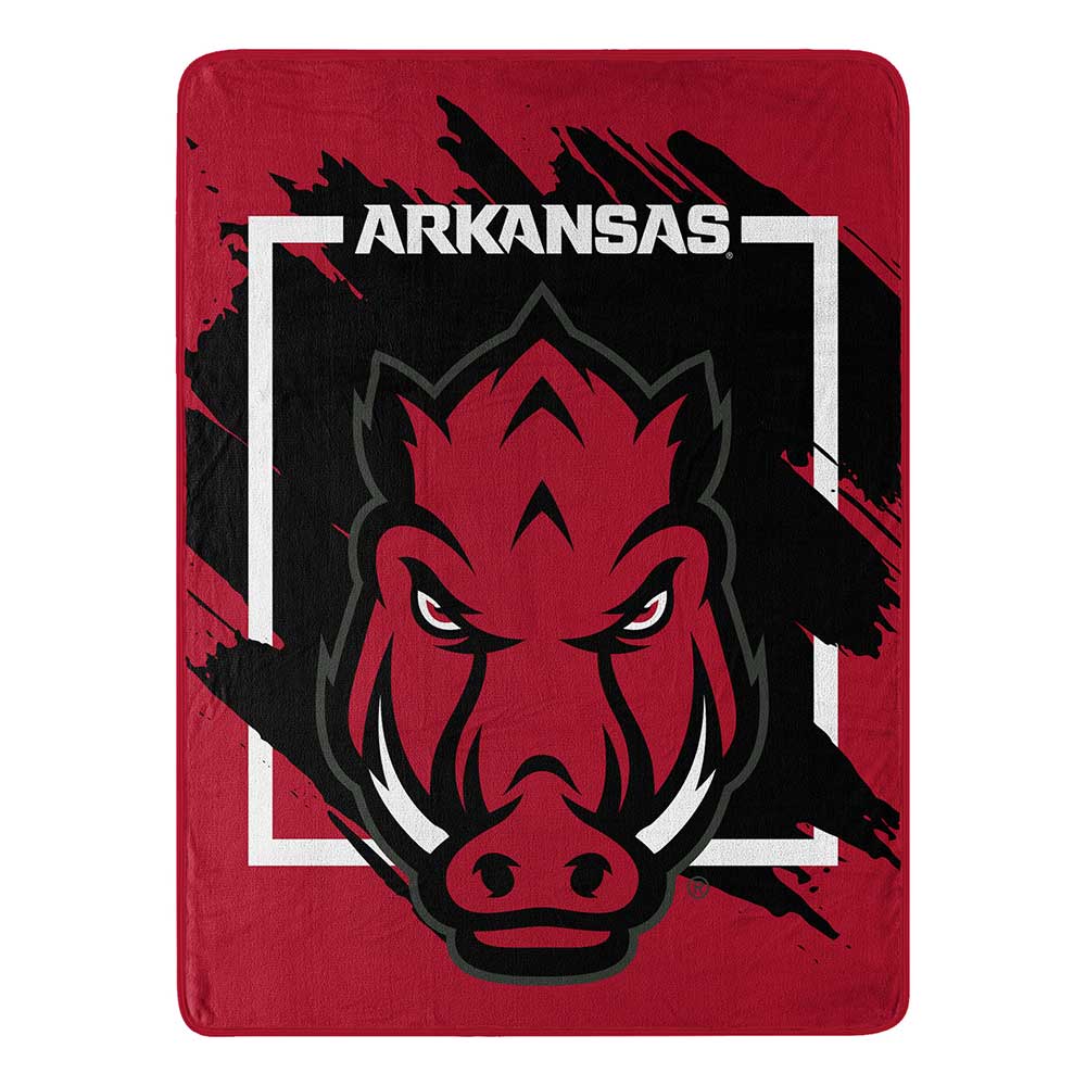NCAA Diional Aras Razorb Microchel Throw Blanket