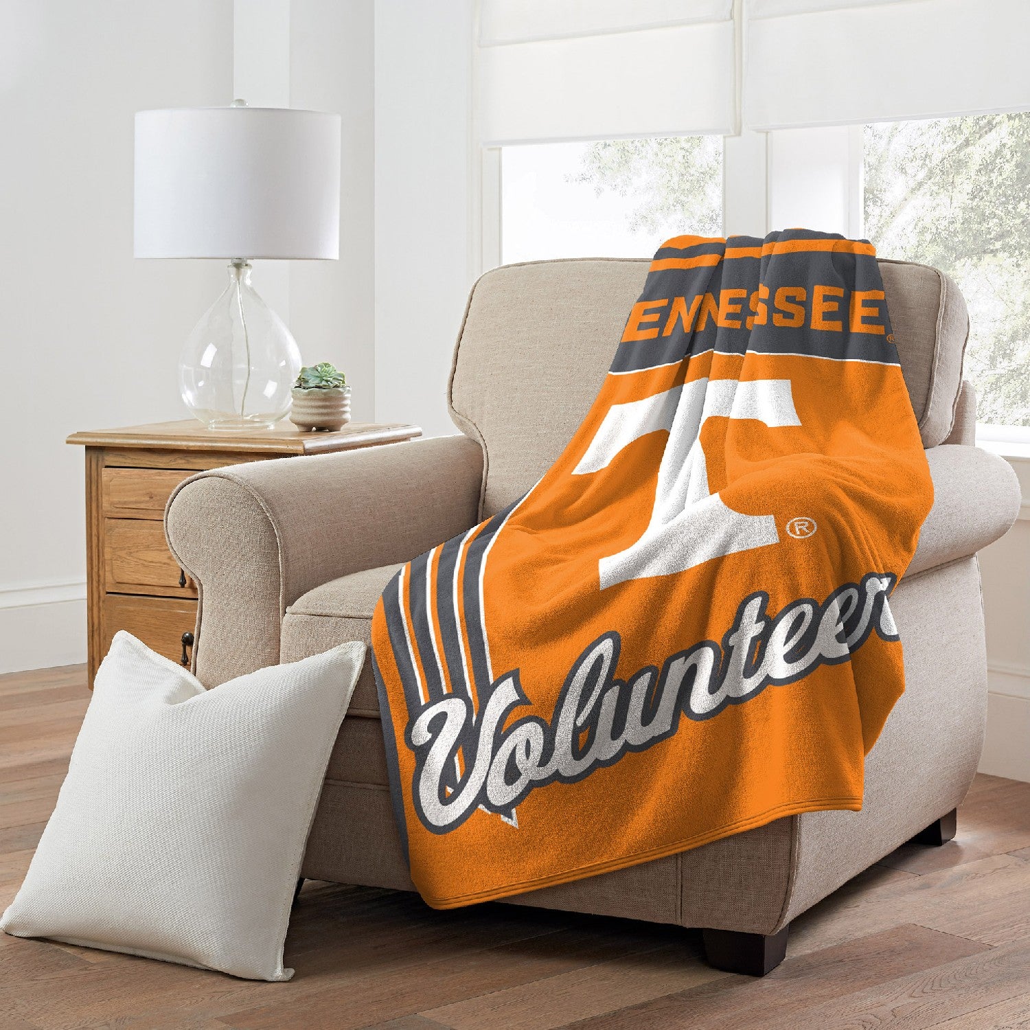 Tesee Volunt NCAA Officially Lied Throw Blanket