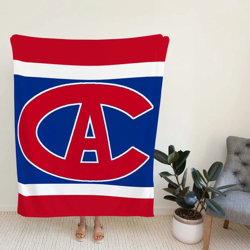 Excellent NHL Hockey Team Montreal Canad Fleece Blanket