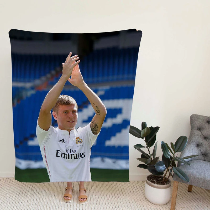 Competitive La Liga Football Player Toni K Fleece Blanket