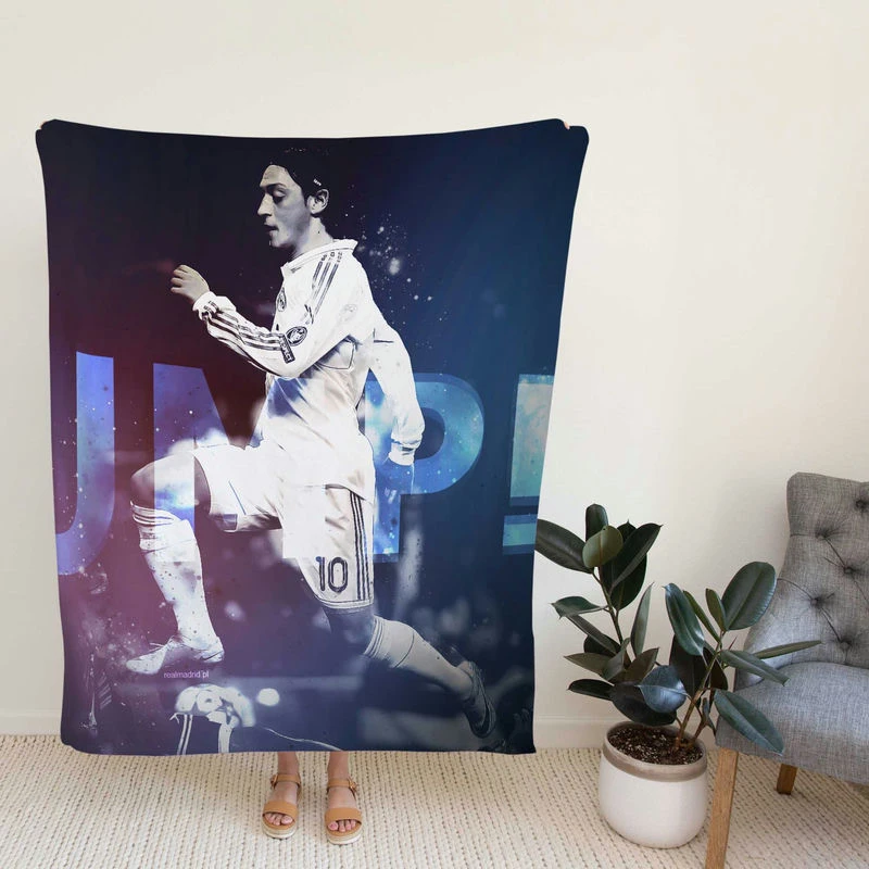 Graceful European Football Playerut Ozil Fleece Blanket