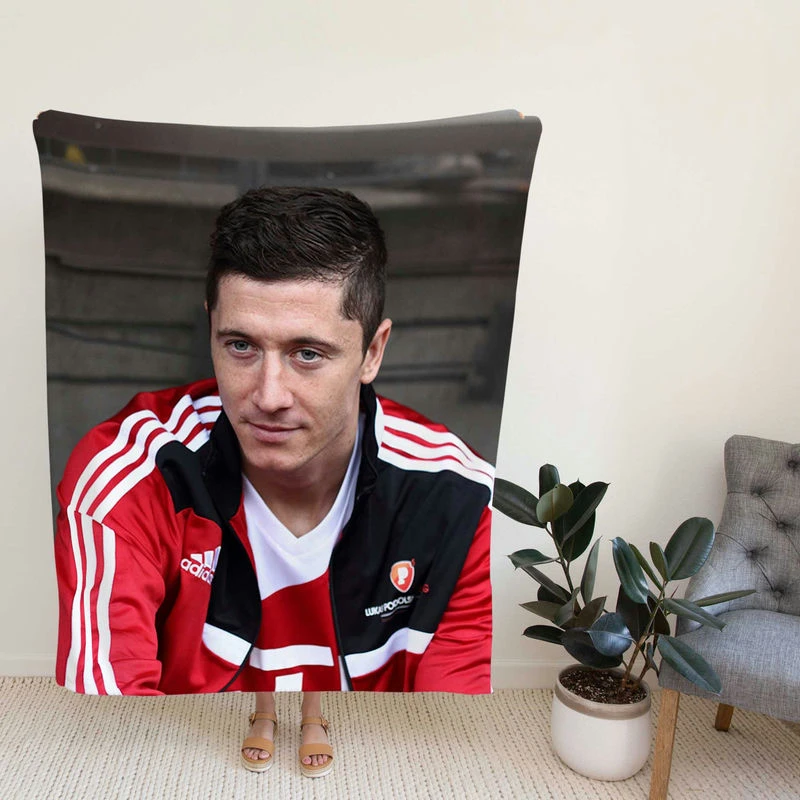 Lewanusful Football Player Fleece Blanket