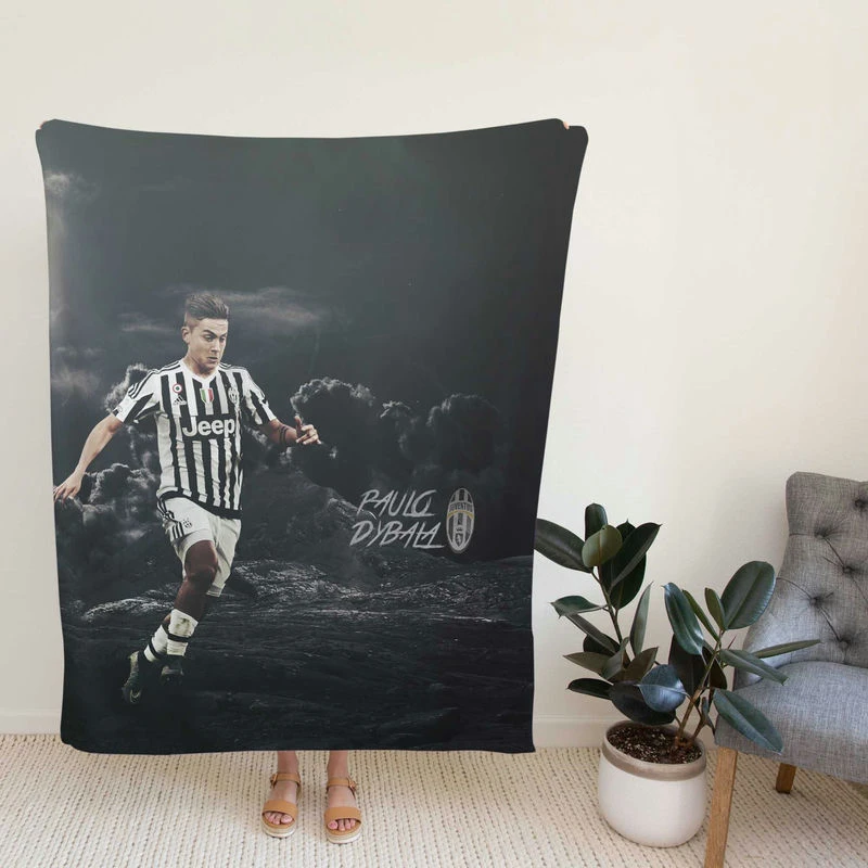 Paulo Dybala grac Footballer Player Fleece Blanket