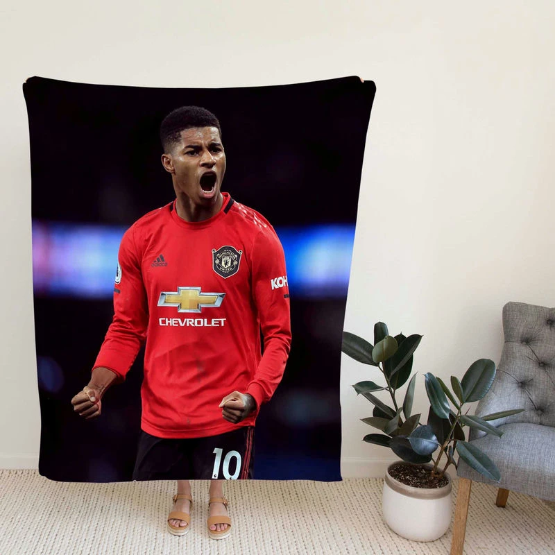 Mahfoportive Football Player Fleece Blanket