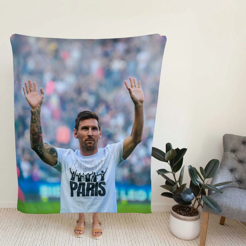 LionelsG Football Player Fleece Blanket