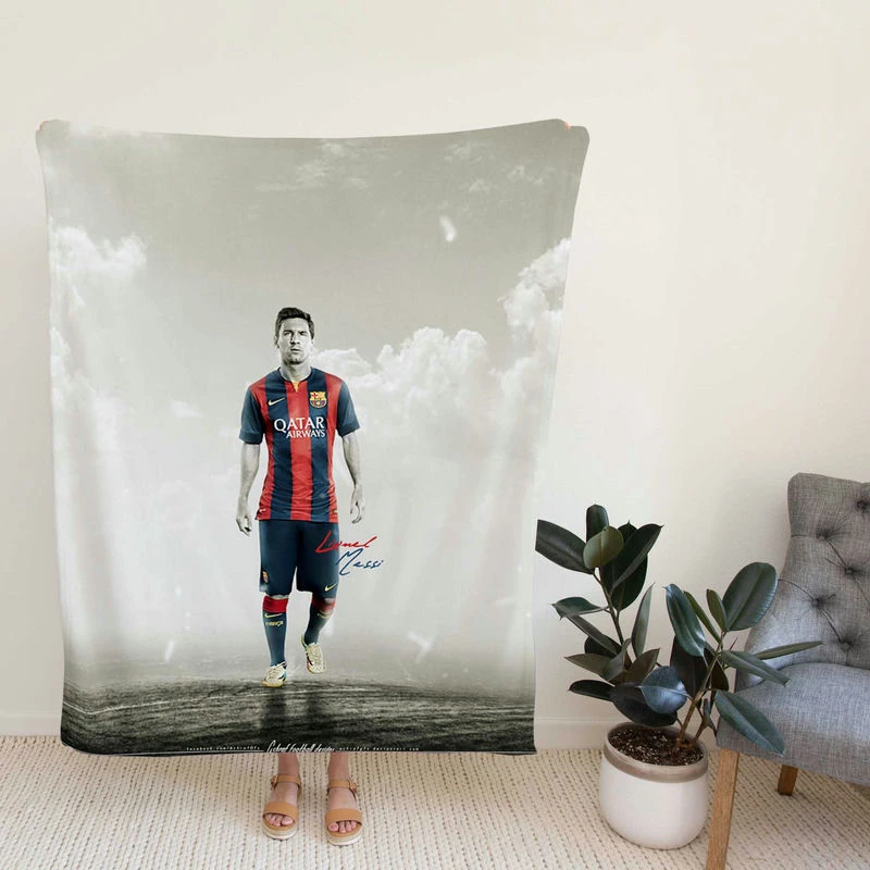 Sportive Football Player Lionelsi Fleece Blanket