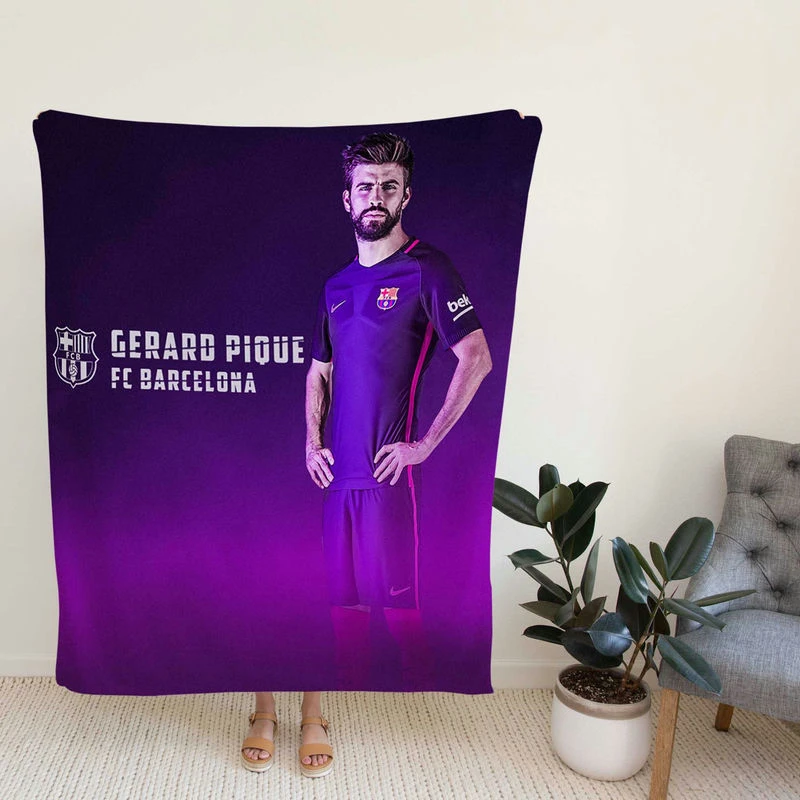 Gerard Piquet Defend Football Player Fleece Blanket