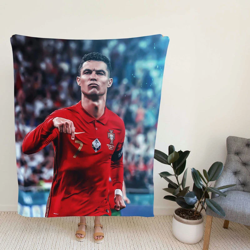 Ultimate Forward Football Player tiano Ronaldo Fleece Blanket