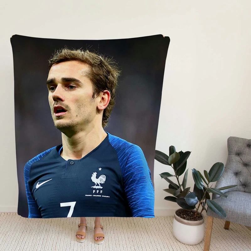 Antoine Griezmann In France National Football ey Fleece Blanket