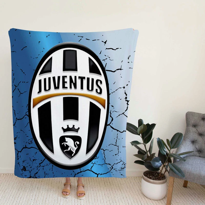 Energetic Football Club Juve FC Fleece Blanket