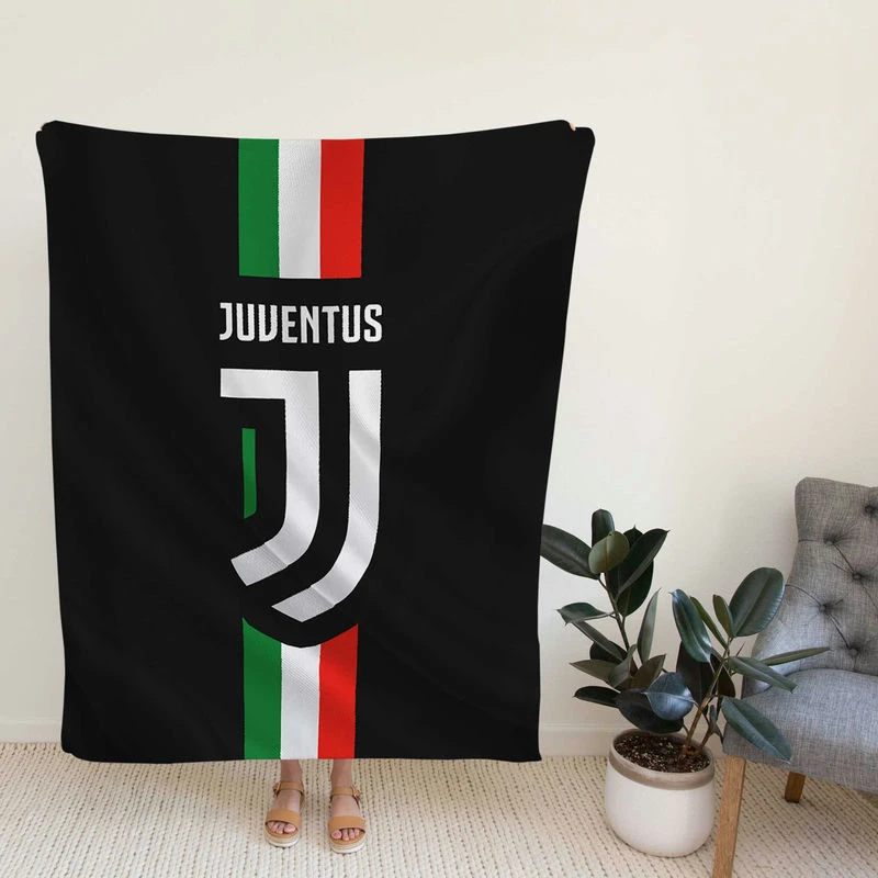 ionate Italian Football Club Juve Logo Fleece Blanket