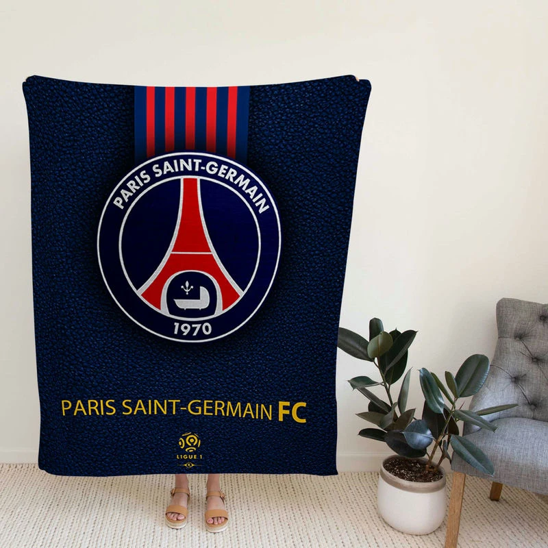 Top Ranked Ligue 1 Football CluG Logo Fleece Blanket