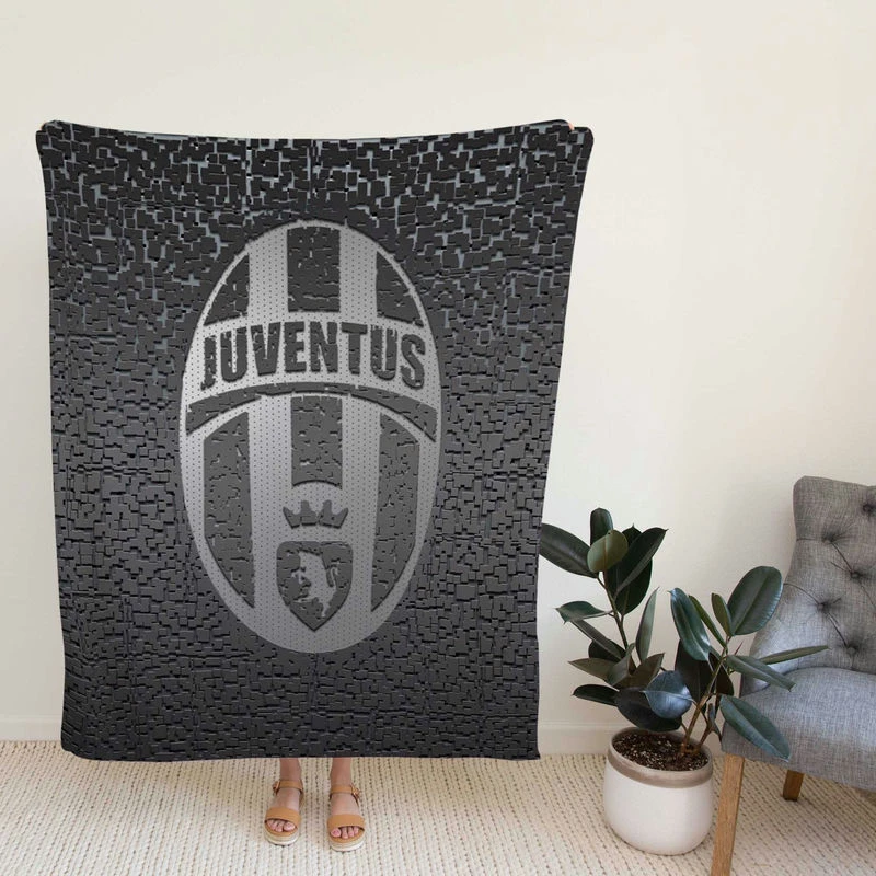 Brickign Juve Football Old Logo Fleece Blanket