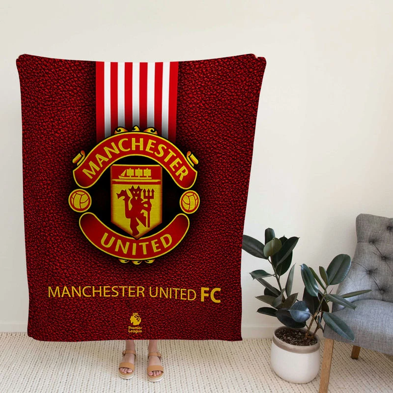 Excellent Enh Soccer Team Manter United Logo Fleece Blanket