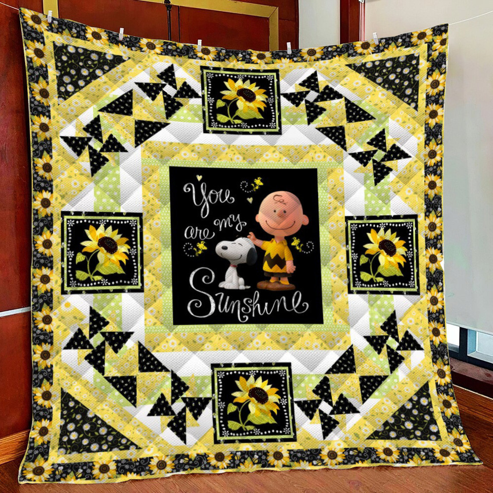Snoopy And Charlie Brounshine Fleece Blanket Quilt Blanket