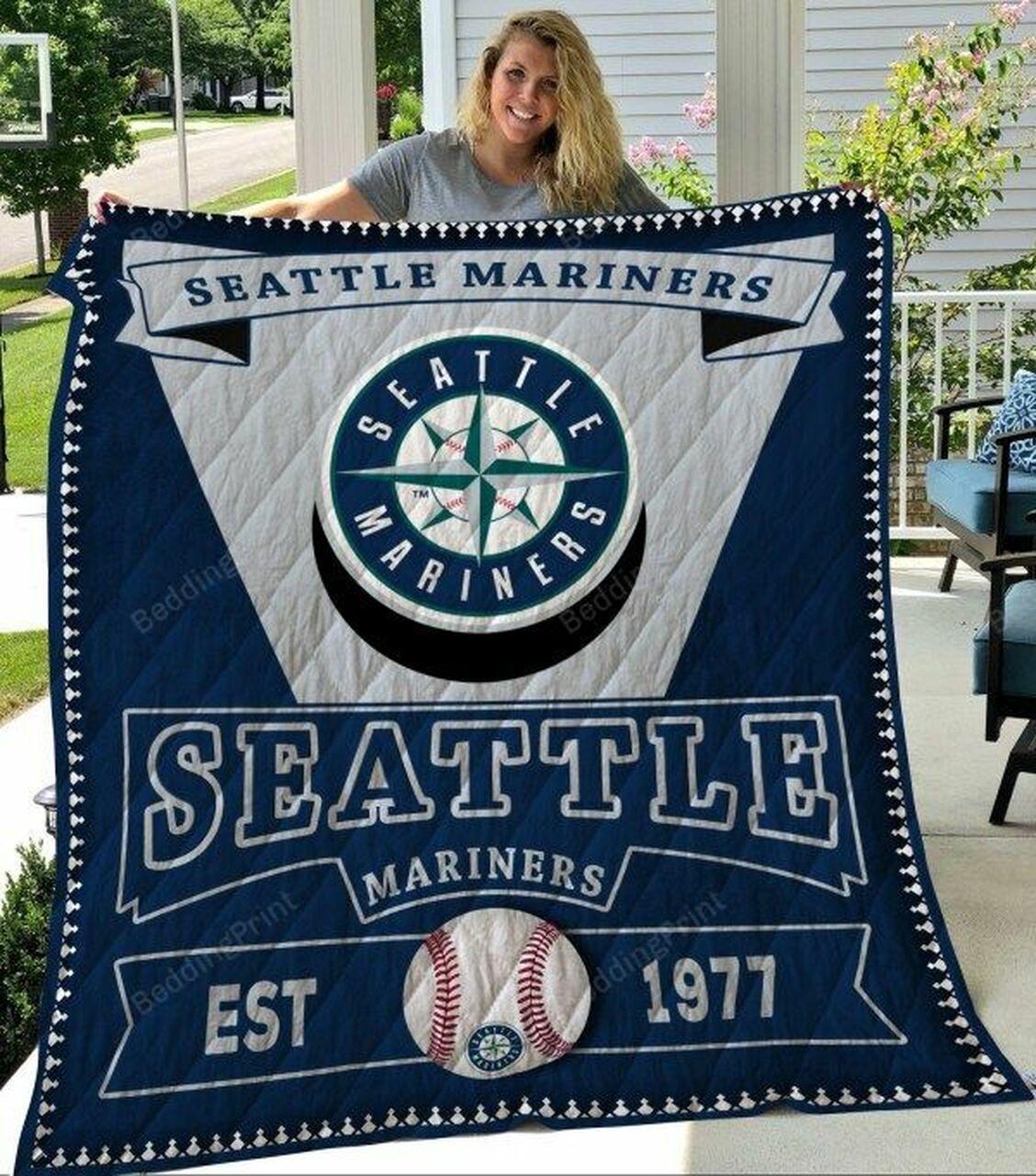 Seattle Mari Quilt Blanket