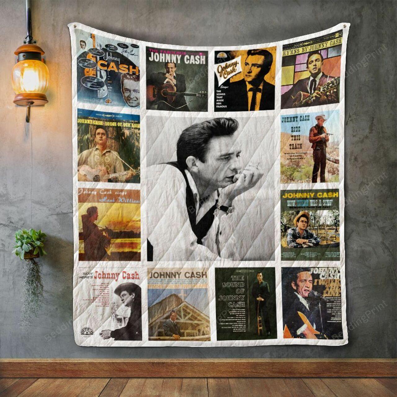 Johnnyh Album Co Quilt Blanket