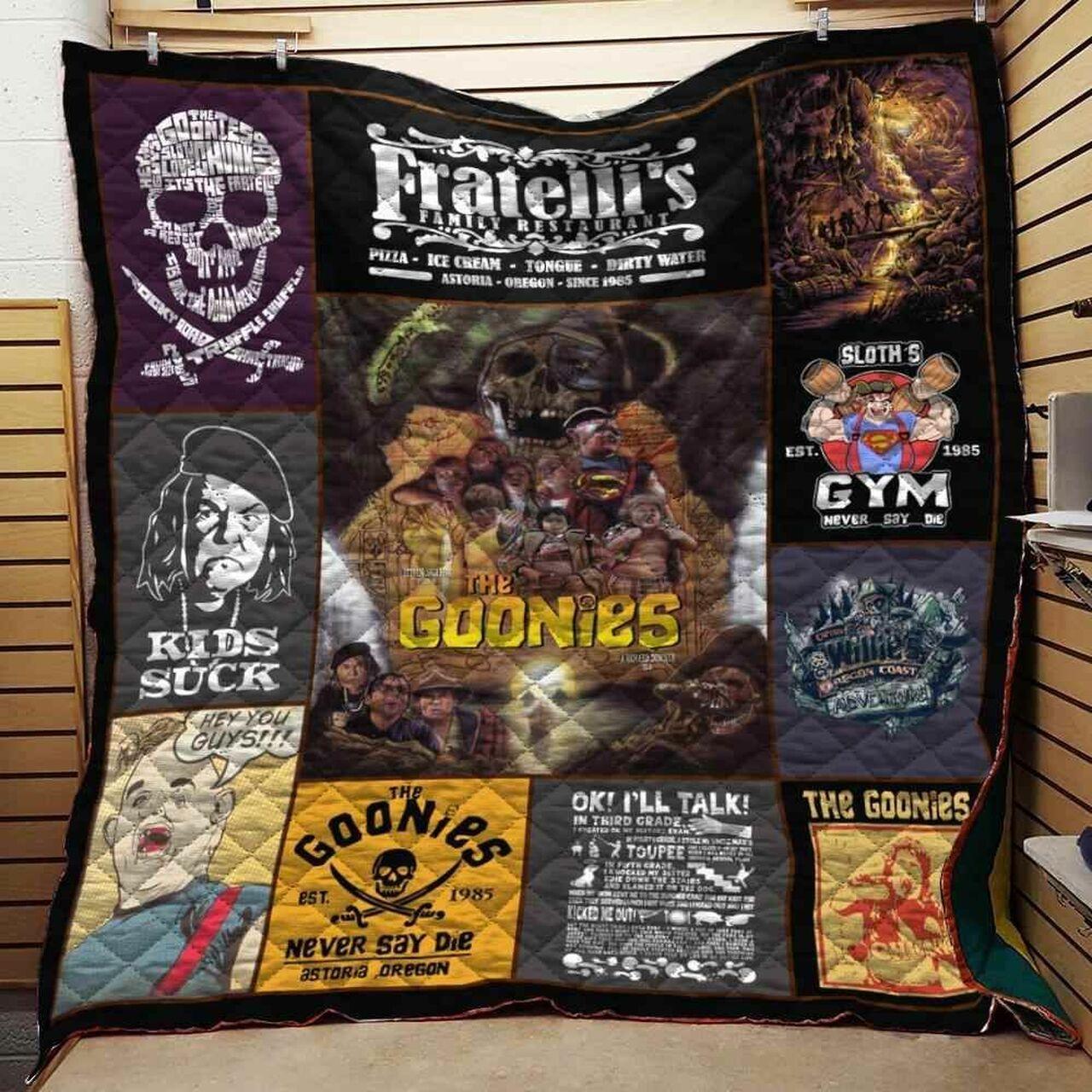 The Goo Collage Blanket Th10072019 Quilt
