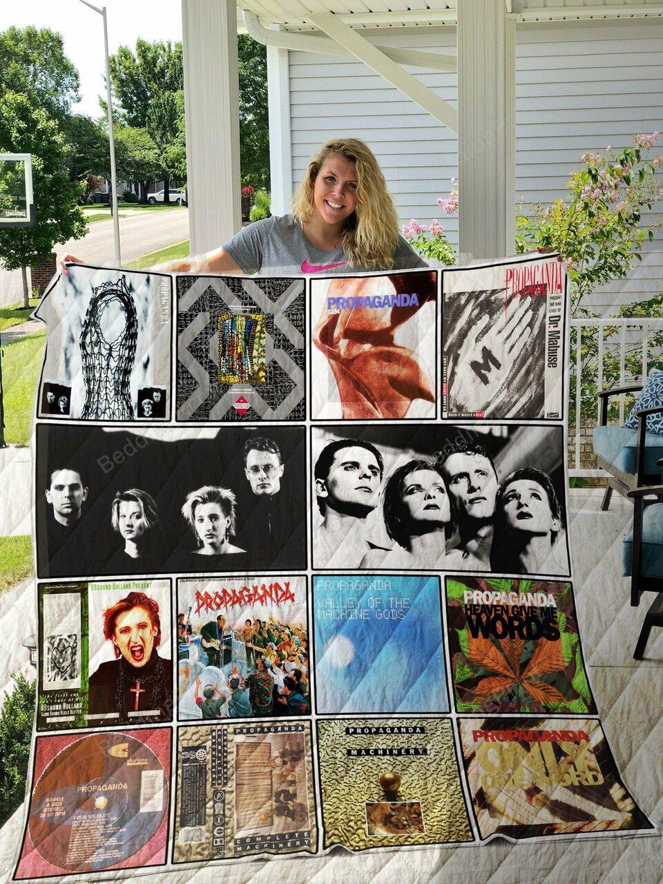 Propaganda Quilt Blanket