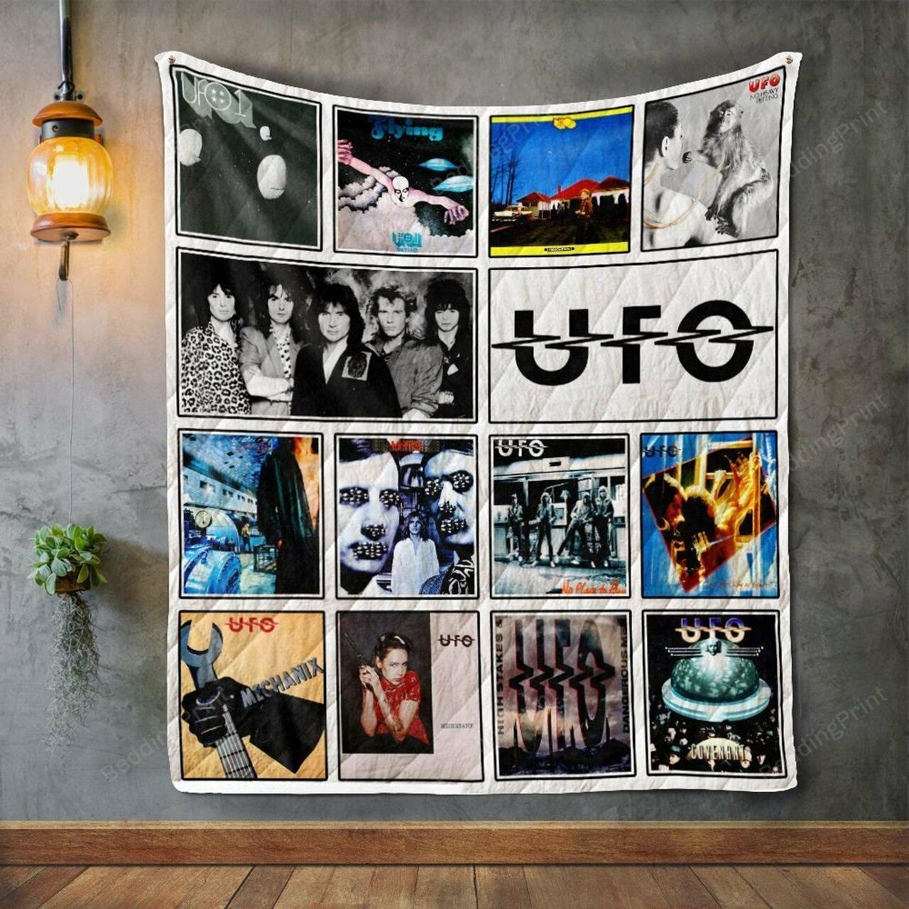Ufo Album Co Quilt Blanket