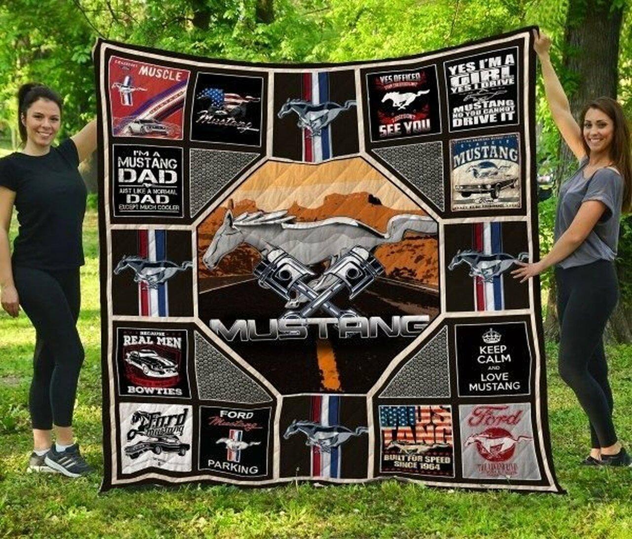 Mustang 1 Quilt Blanket